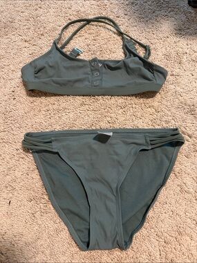🥳 5 for $25 BUNDLE Xhilaration Olive Green Ribbed Bikini Set